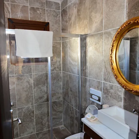 Hotel Hayriye Hanim Ege