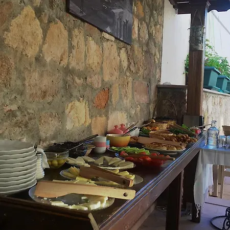 Hayriye Hanim Ege Hotel