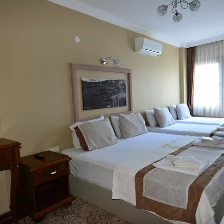 Hotel Hayriye Hanim Ege 2*